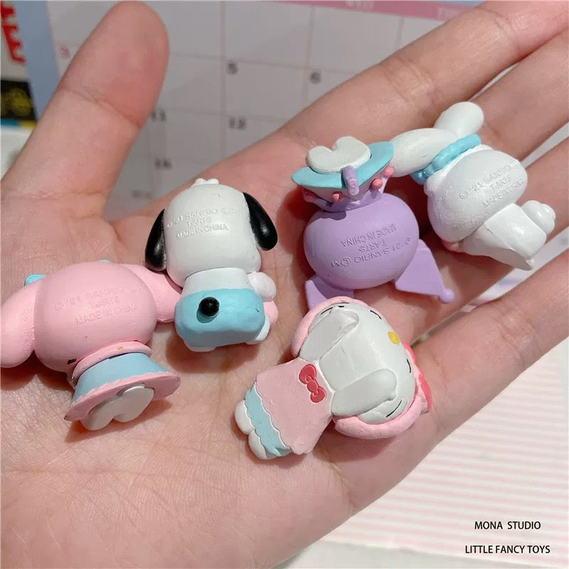 Sanrio Beauty makeup doll display material mobile phone case accessories