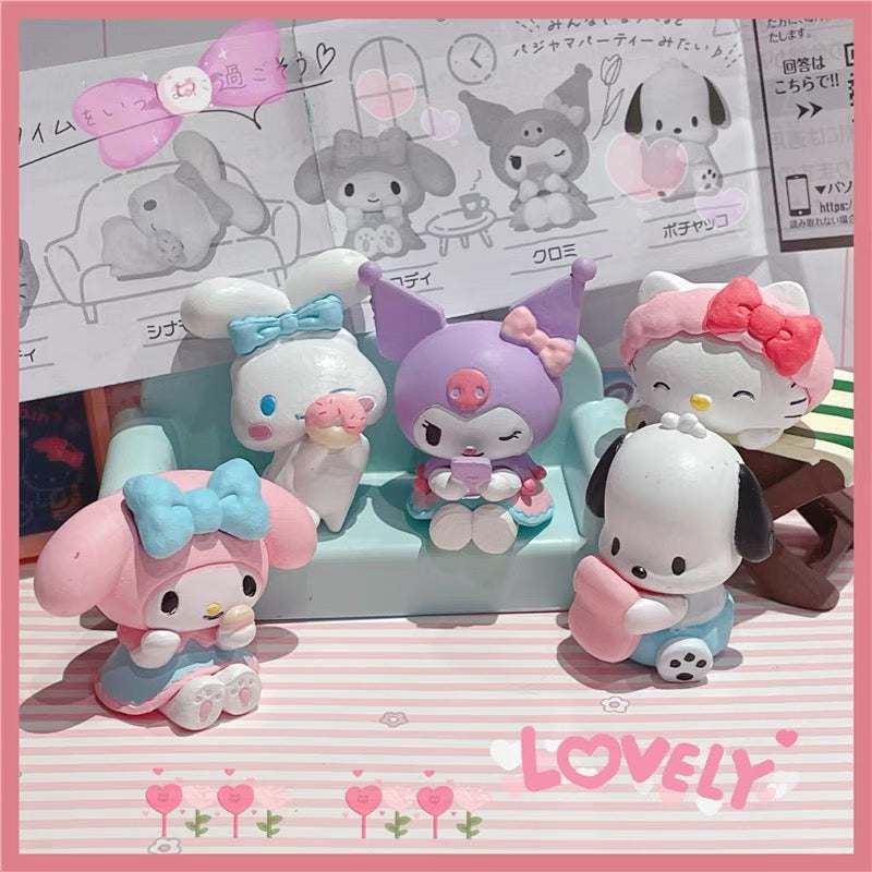 Sanrio Beauty makeup doll display material mobile phone case accessories