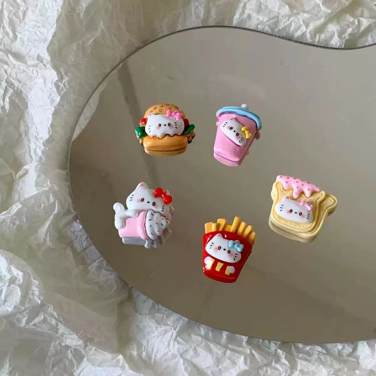 Hello Kitty food series charms